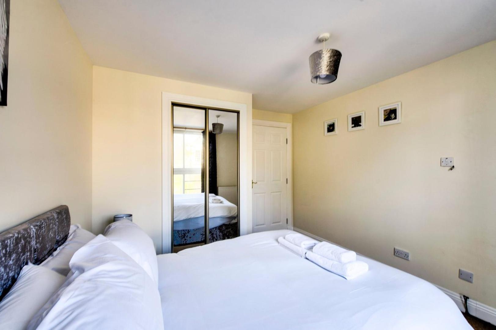 אדינבורו Guestready - Nice 3Bdr Apart W/ Private Parking מראה חיצוני תמונה