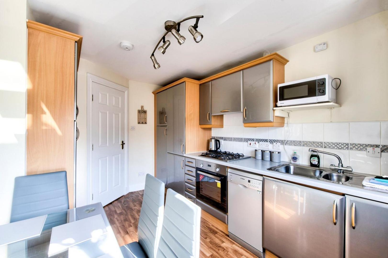 אדינבורו Guestready - Nice 3Bdr Apart W/ Private Parking מראה חיצוני תמונה